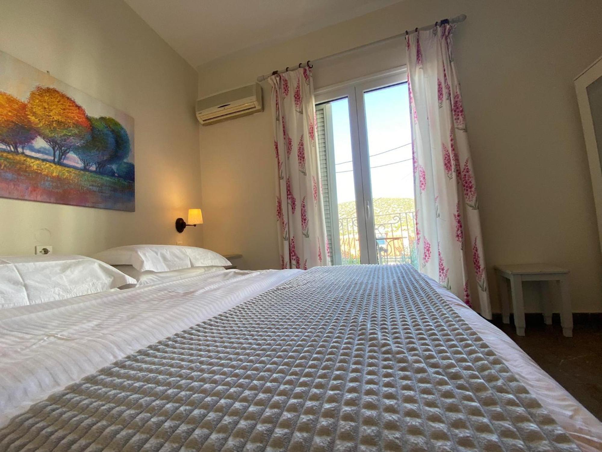 Zoe Pension Hermione Extérieur photo