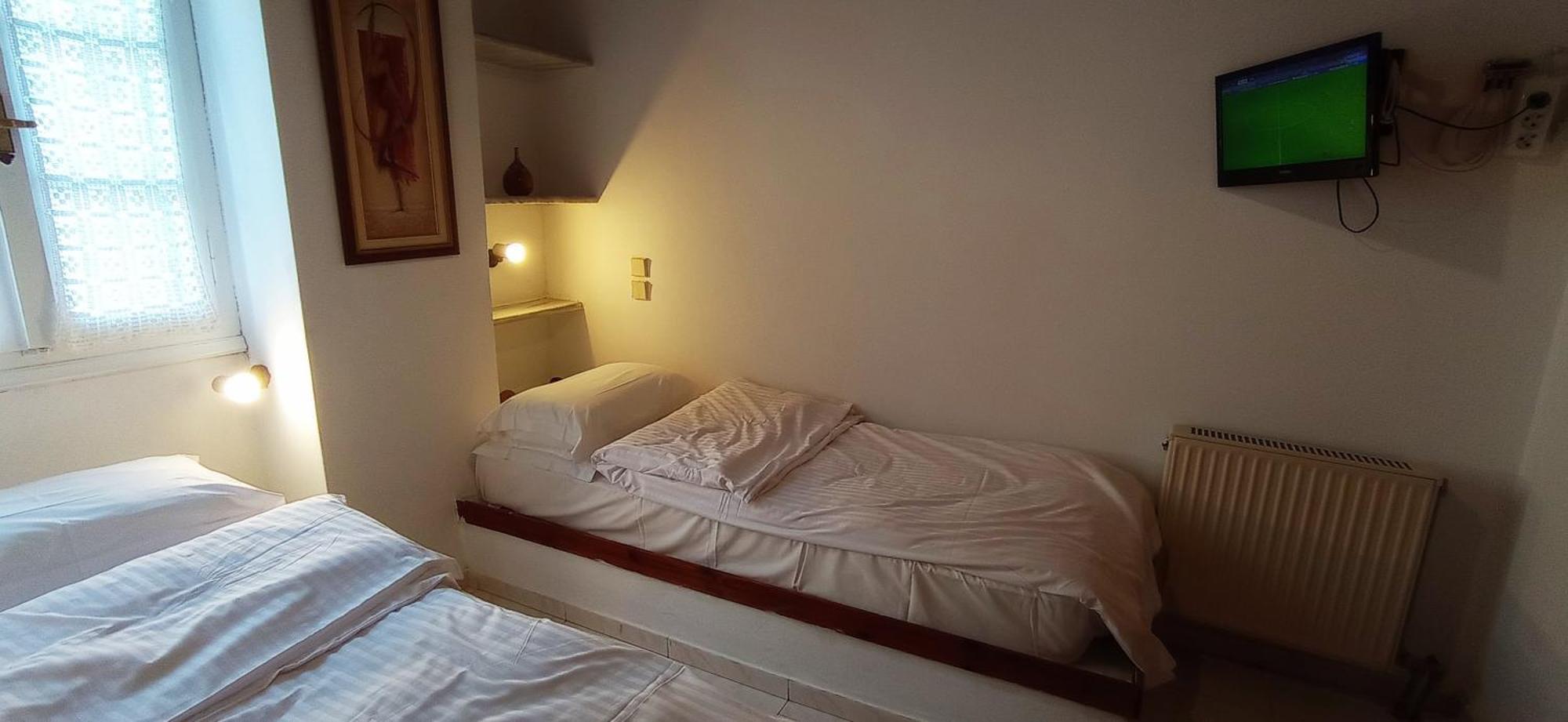 Zoe Pension Hermione Chambre photo