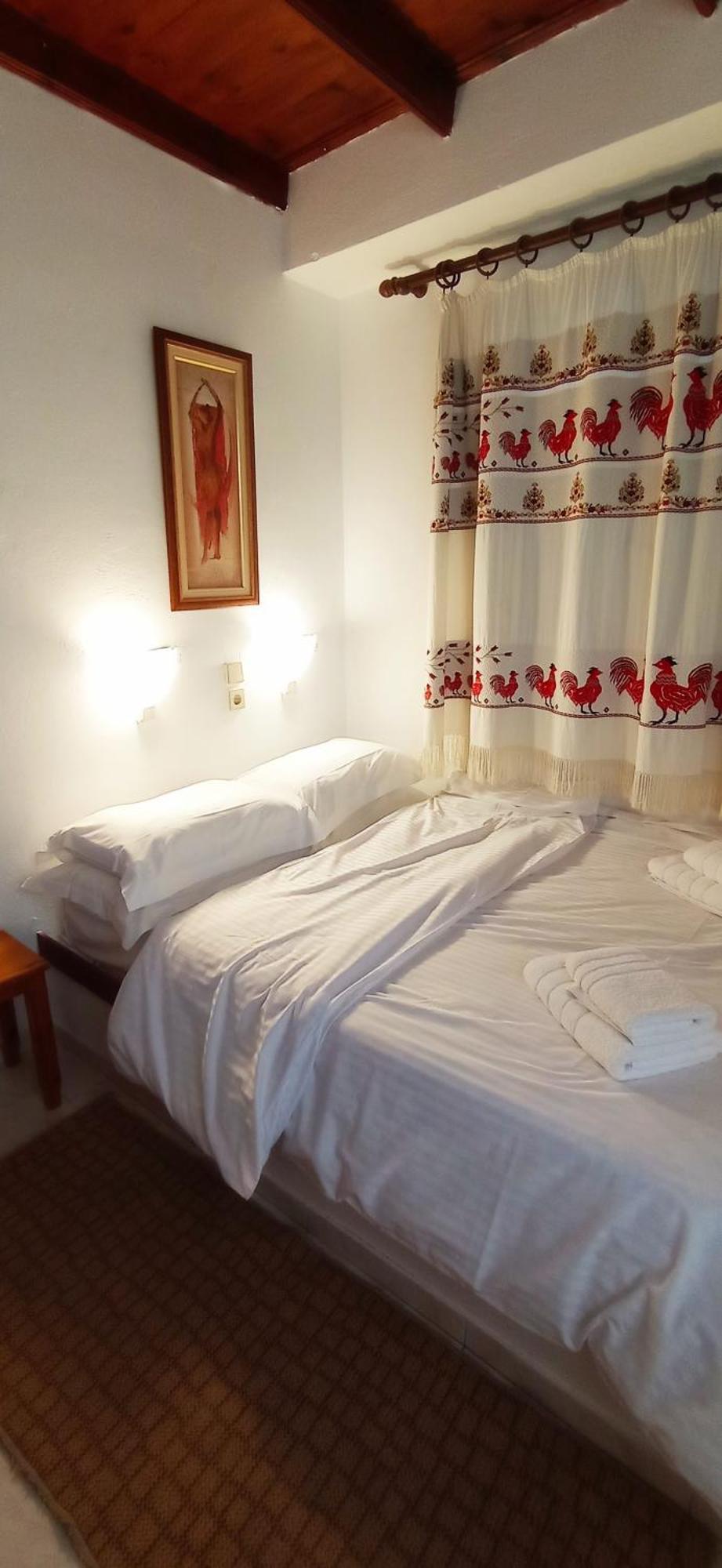 Zoe Pension Hermione Chambre photo